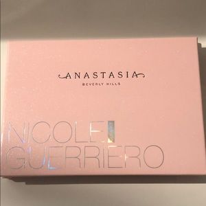 Anastasia Beverly Hills Nicole Guerriero